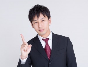スリッパが玄関に並べてある場合は履くのが正しいです