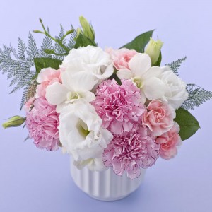アレンジメントフラワーをお供え花にしても大丈夫です